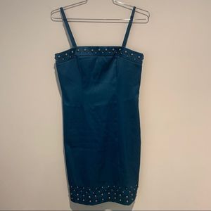 New Sleeveless Kensie Dress